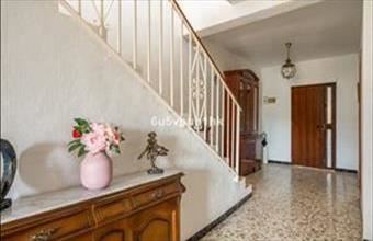 Eladó Spanyolországi sorház hirdetés (67838434)