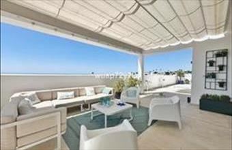 Eladó Spanyolországi tégla lakás hirdetés (97898825)