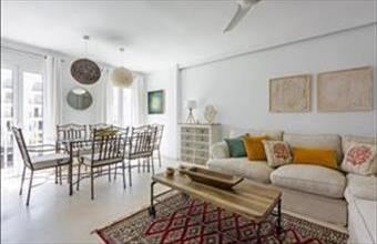 Eladó Spanyolországi sorház hirdetés (35577423)