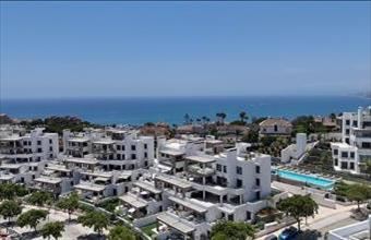 Eladó Spanyolországi tégla lakás hirdetés (63437323)