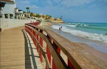 Eladó Spanyolországi tégla lakás hirdetés (64762477)