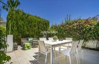 Eladó Spanyolországi sorház hirdetés (64317811)