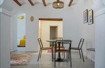 Eladó Spanyolországi sorház hirdetés (89397284)