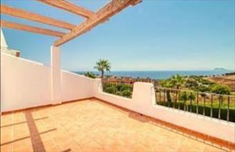 Eladó Spanyolországi sorház hirdetés (95791426)