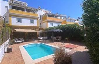 Eladó Spanyolországi sorház hirdetés (64723593)