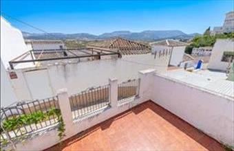 Eladó Spanyolországi sorház hirdetés (73583645)