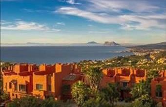 Eladó Spanyolországi sorház hirdetés (58337835)