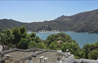 Eladó Spanyolországi sorház hirdetés (79574245)