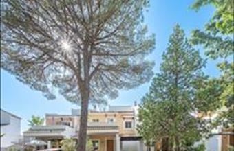 Eladó Spanyolországi sorház hirdetés (78865379)