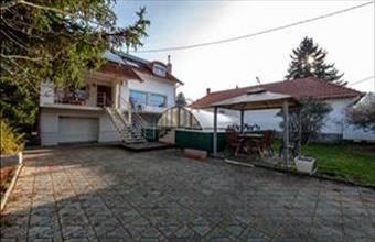 Eladó Budapest II. kerületi családi ház hirdetés (22927943)