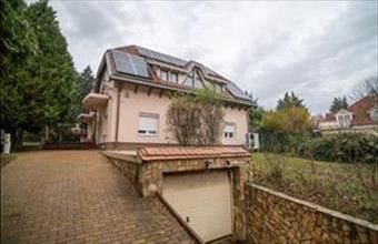 Eladó Budapest II. kerületi családi ház hirdetés (44952437)