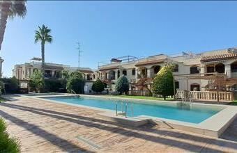 Eladó Spanyolországi tégla lakás hirdetés (16731657)