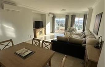 Eladó Spanyolországi tégla lakás hirdetés (82536585)