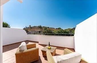 Eladó Spanyolországi sorház hirdetés (45394934)