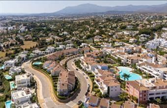 Eladó Spanyolországi sorház hirdetés (88774284)