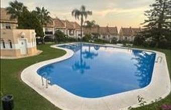 Eladó Spanyolországi sorház hirdetés (34737333)