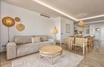 Eladó Spanyolországi tégla lakás hirdetés (86633827)