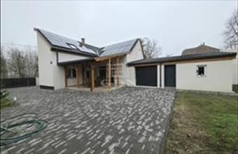 Eladó Hatvani családi ház hirdetés (18794473)