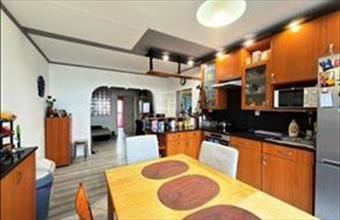 Eladó Székesfehérvári panel lakás hirdetés (63941142)