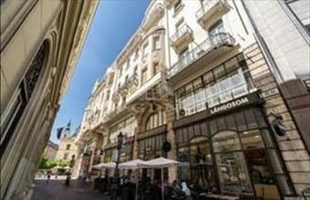 Eladó Budapest V. kerületi tégla lakás hirdetés (45314374)