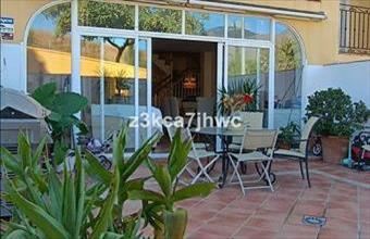 Eladó Spanyolországi sorház hirdetés (77139431)