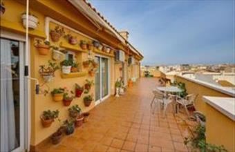 Eladó Spanyolországi tégla lakás hirdetés (71112271)