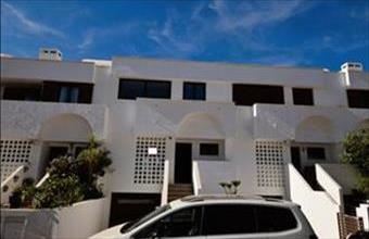 Eladó Spanyolországi sorház hirdetés (57482237)