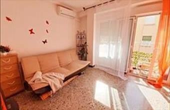 Eladó Spanyolországi tégla lakás hirdetés (74957649)