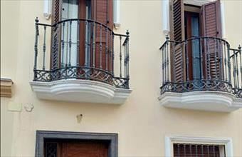 Eladó Spanyolországi sorház hirdetés (43424434)