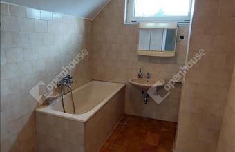 Eladó Vértesszőlősi családi ház hirdetés (29563875)