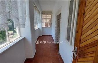 Eladó Kisújszállási családi ház hirdetés (39938877)