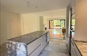 Eladó Spanyolországi tégla lakás hirdetés (63577142)