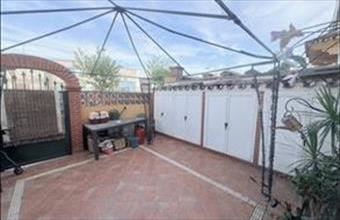 Eladó Spanyolországi sorház hirdetés (95464115)