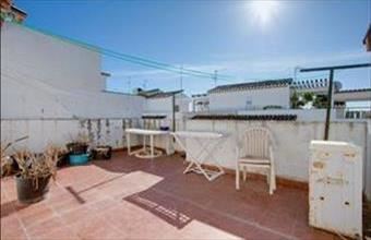 Eladó Spanyolországi sorház hirdetés (17893229)