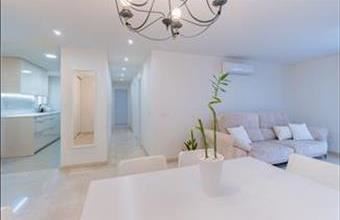 Eladó Spanyolországi tégla lakás hirdetés (37449979)