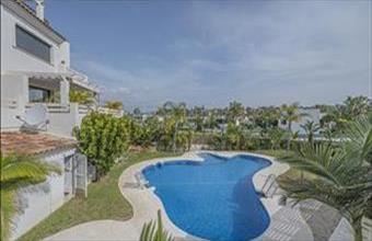 Eladó Spanyolországi sorház hirdetés (88695334)