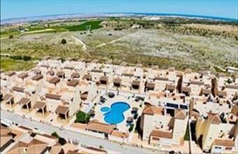 Eladó Spanyolországi sorház hirdetés (77288539)