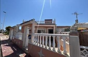 Eladó Spanyolországi sorház hirdetés (98528346)