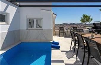 Eladó Spanyolországi tégla lakás hirdetés (74545277)