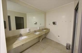 Eladó Spanyolországi tégla lakás hirdetés (77294842)