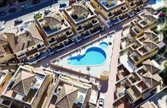 Eladó Spanyolországi sorház hirdetés (93395337)