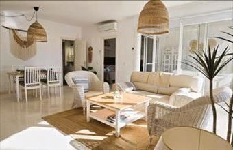 Eladó Spanyolországi tégla lakás hirdetés (38632768)