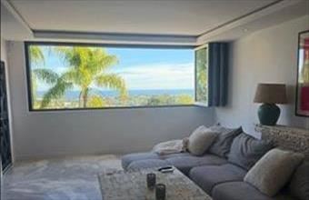 Eladó Spanyolországi tégla lakás hirdetés (43738477)