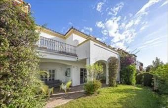 Eladó Spanyolországi sorház hirdetés (36633355)