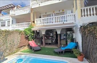 Eladó Spanyolországi sorház hirdetés (33616437)