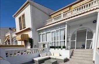 Eladó Spanyolországi sorház hirdetés (53454193)