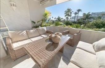 Eladó Spanyolországi tégla lakás hirdetés (87373342)