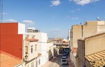 Eladó Spanyolországi sorház hirdetés (25797373)