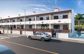 Eladó Spanyolországi sorház hirdetés (64769854)