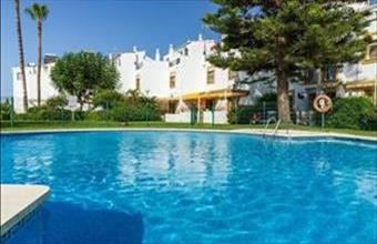 Eladó Spanyolországi sorház hirdetés (31269973)